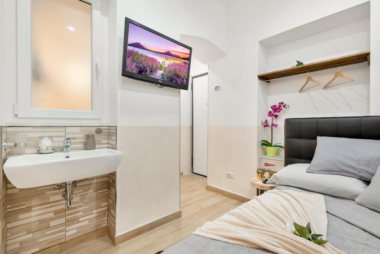 Alby Express Rooms Ла-Спеція Екстер'єр фото