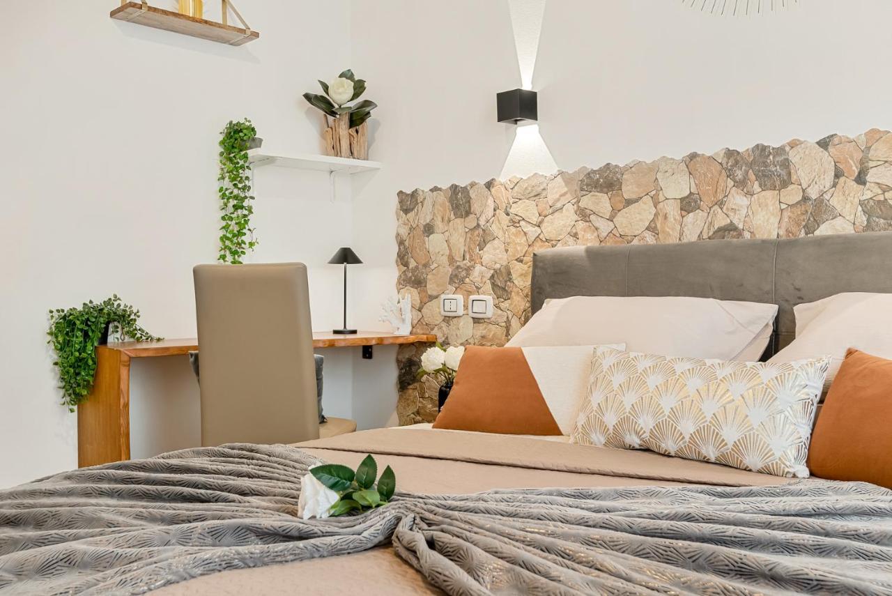 Alby Express Rooms Ла-Спеція Екстер'єр фото